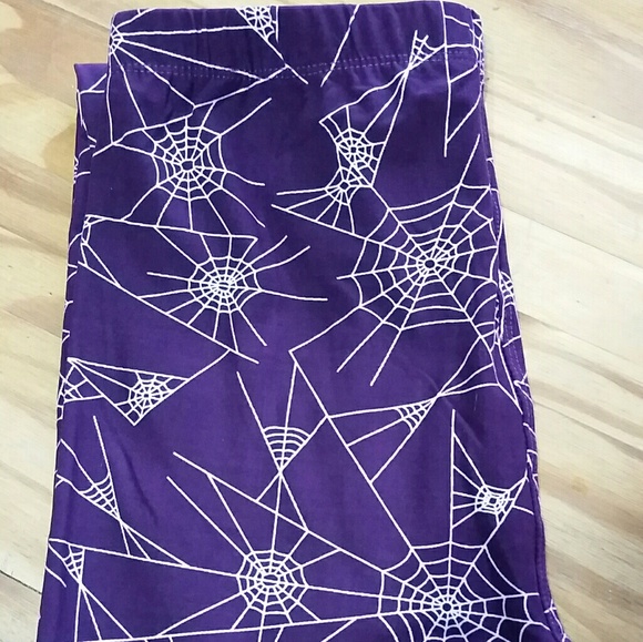 Plum Spiderweb Leggings - Picture 3 of 5
